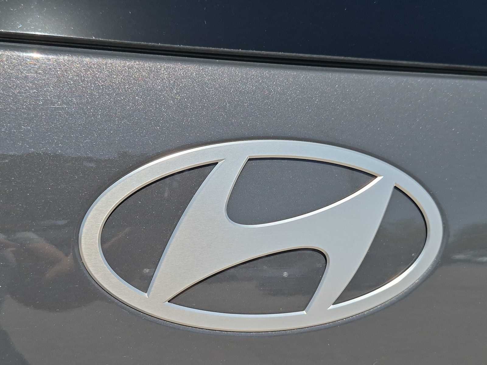Certified Used 2026 Ecotronic Gray Pearl Hyundai SEL 7P image 11