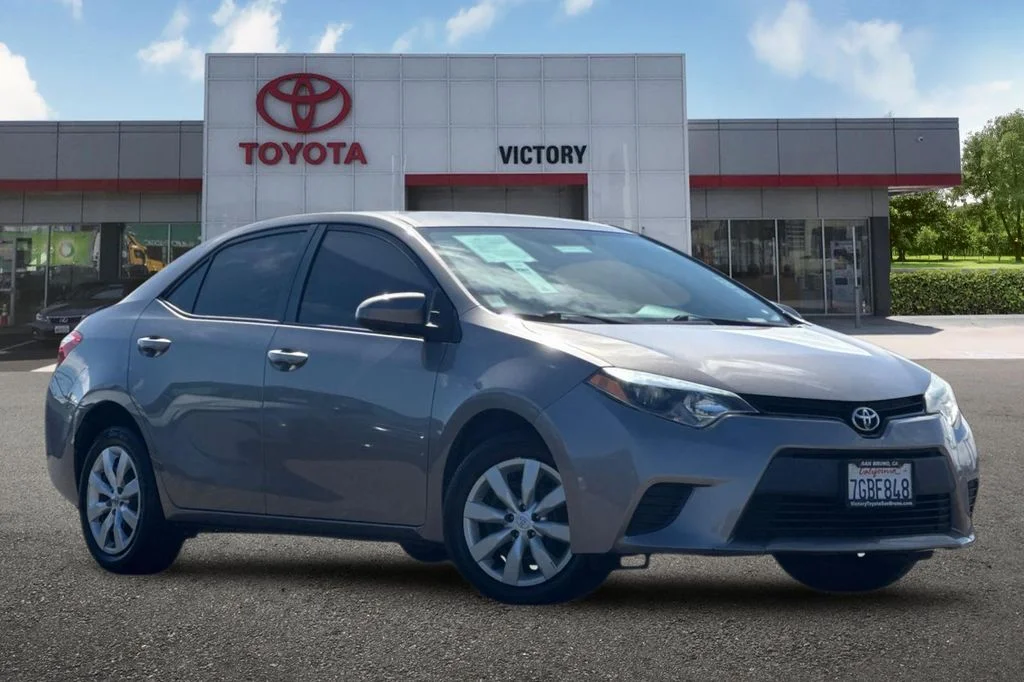 Used 2014 Toyota Corolla LE with VIN 5YFBURHE5EP168442 for sale in San Bruno, CA