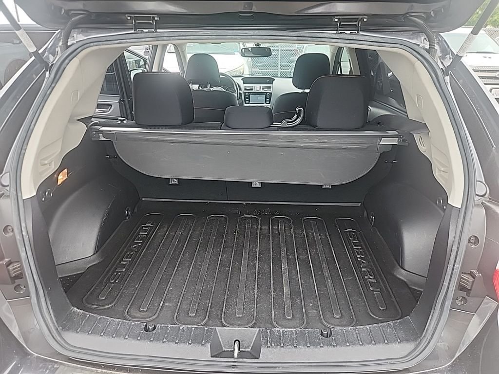 Used 2016 Gray Subaru 2.0i Premium image 25