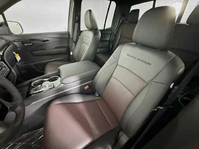 New 2026 Sonic Gray Pearl Honda Black Edition image 14