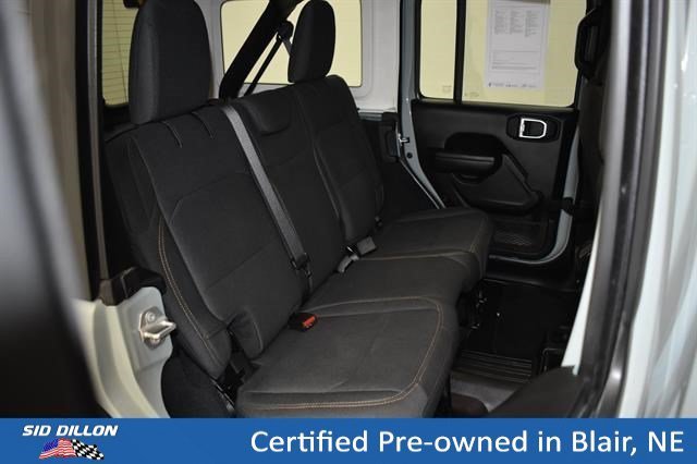 Used 2024 Earl Clearcoat Jeep Sport S image 9