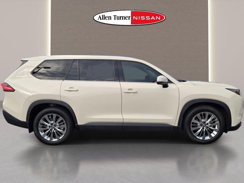 Used 2024 White Toyota Platinum image 5