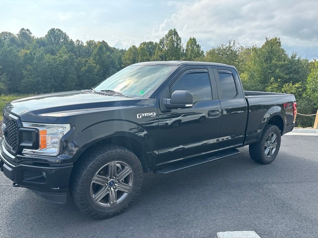 2018 Ford F-150 XL 4WD photo