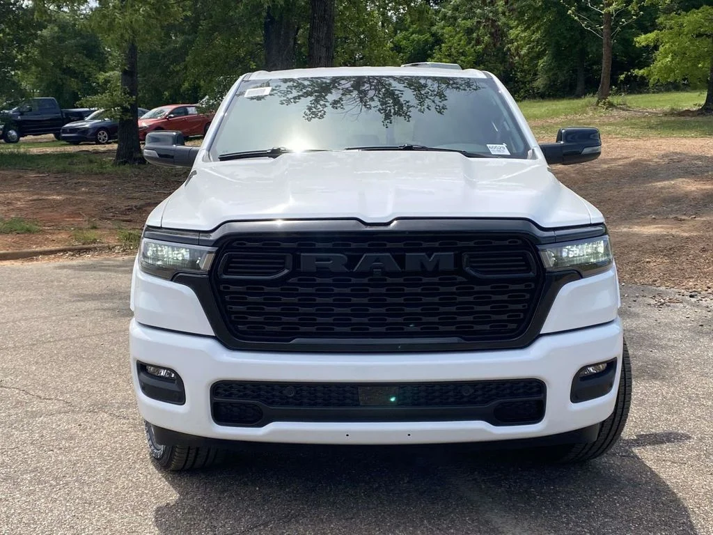 New 2026 Bright White Clear-Coat Exterior Paint RAM Big Horn/Lone Star image 32