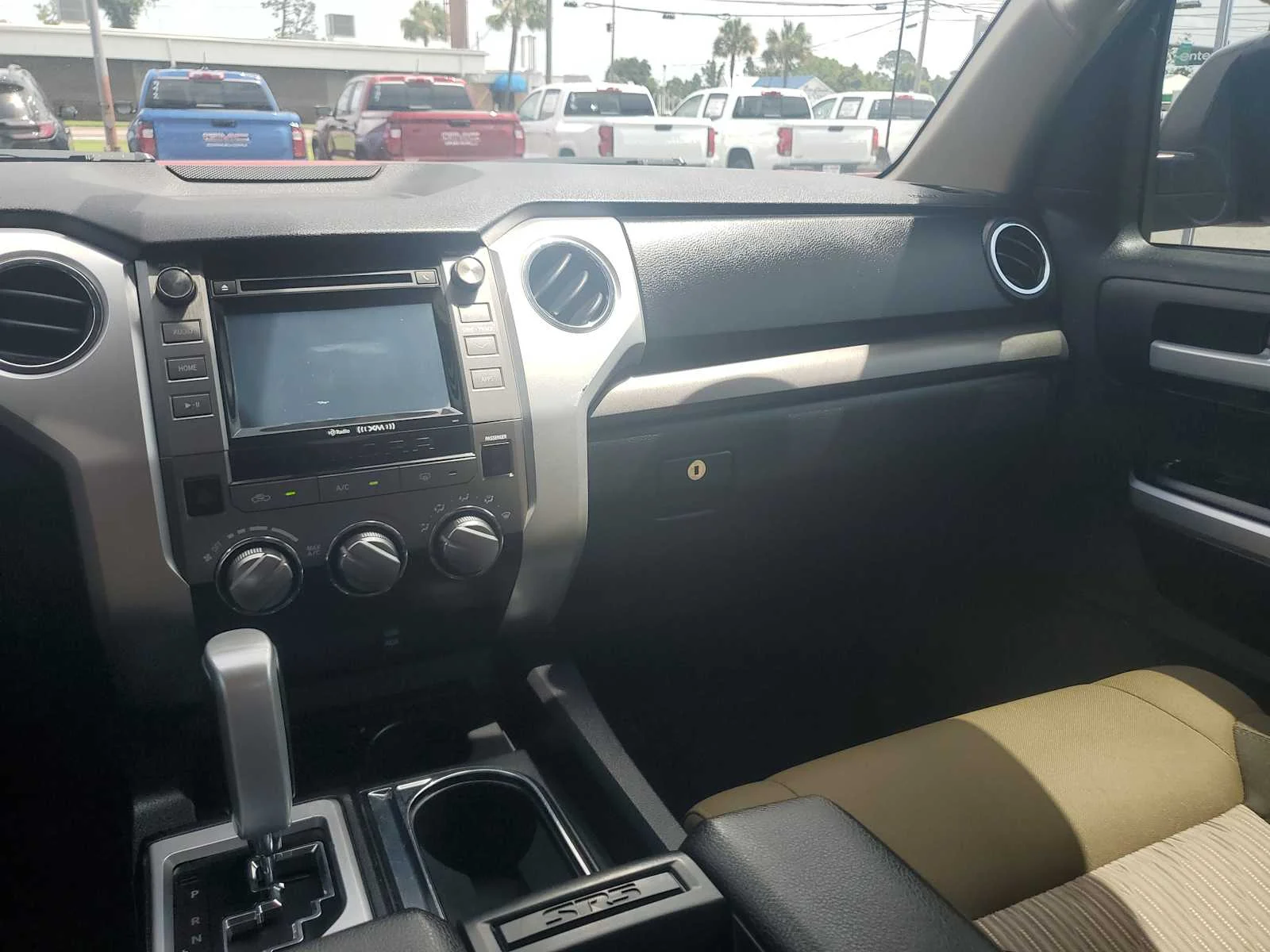 Used 2016  Toyota SR5 image 23
