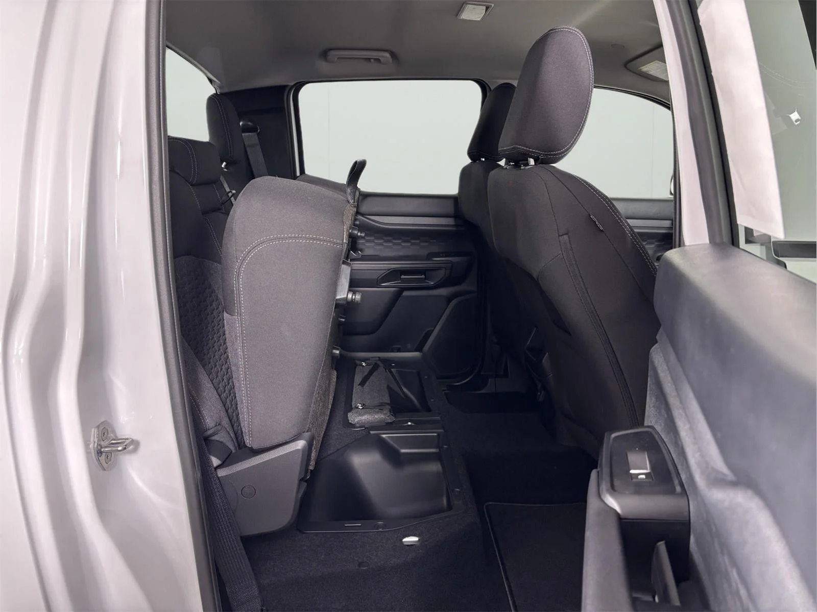 Used 2026 Oxford White Ford XL image 19