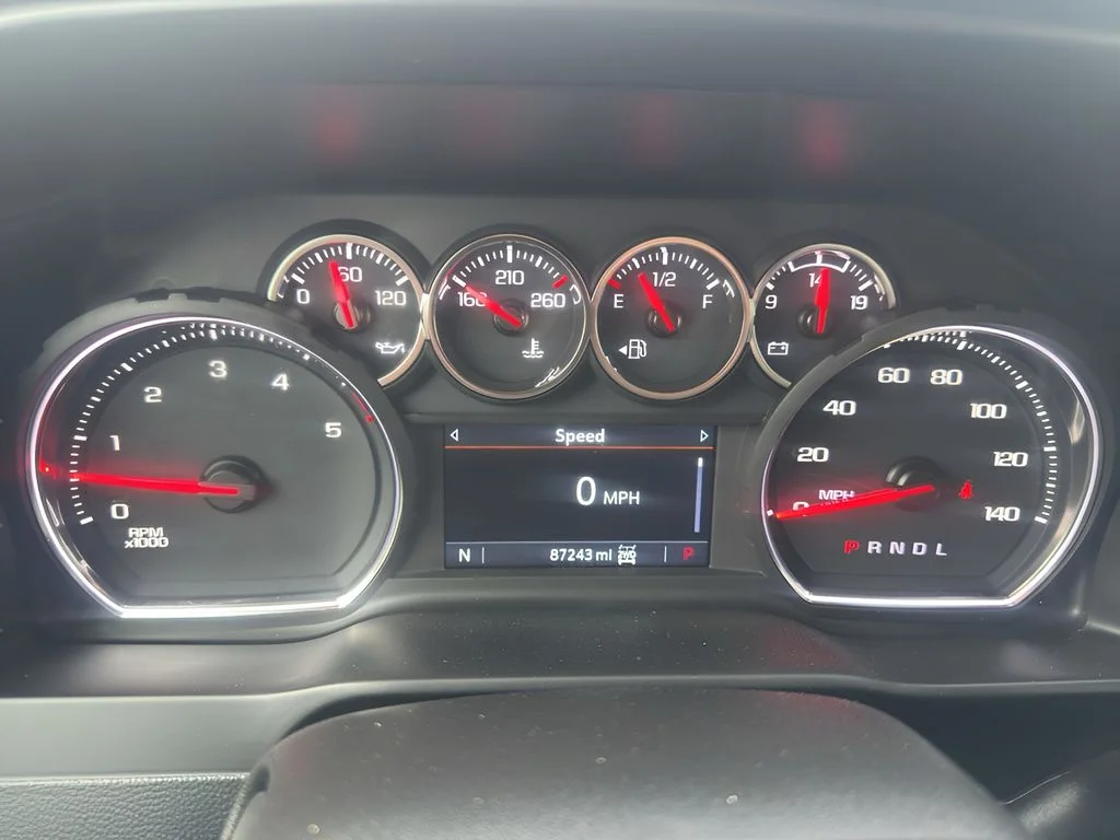 Used 2020 Summit White Chevrolet LT image 25
