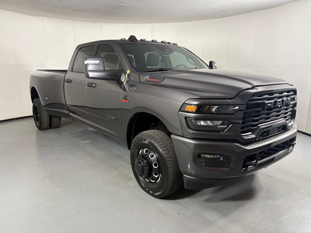 New 2026 Granite Crystal Metallic Clear-Coat Exterior Paint RAM Big Horn image 2