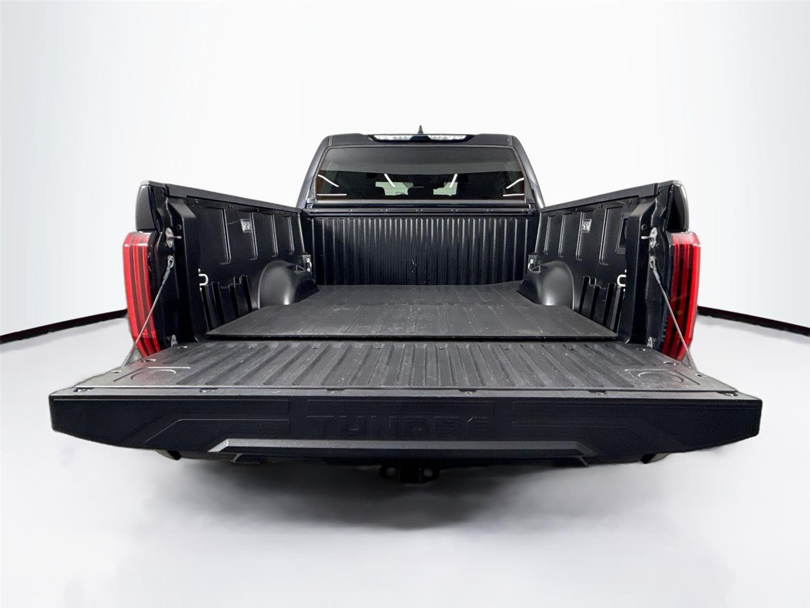 Used 2023 Midnight Black Metallic Toyota SR5 image 37