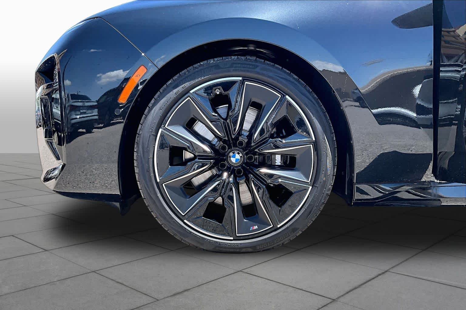 New 2026 Black Sapphire Metallic BMW 740i xDrive image 11