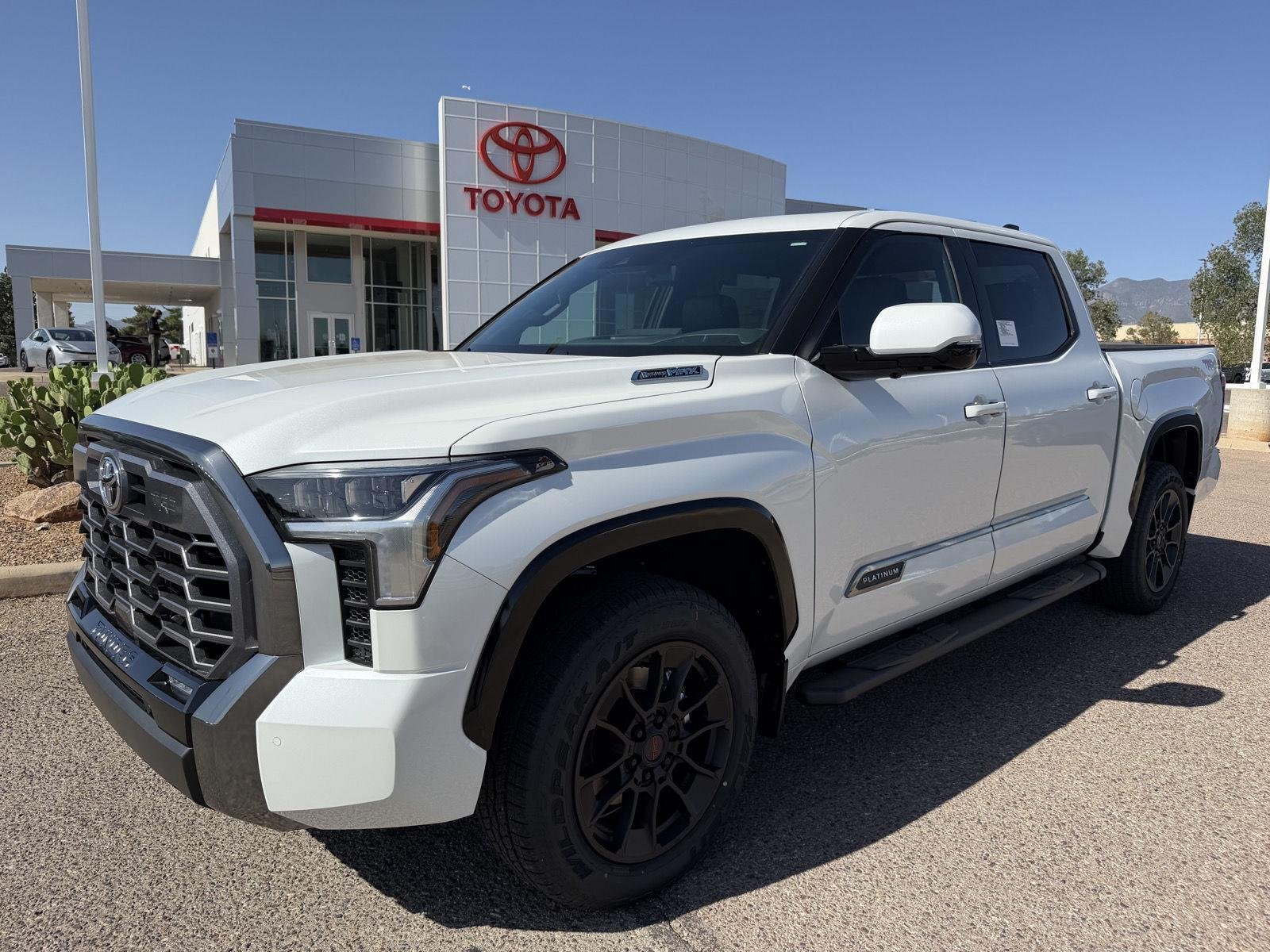 2026 Toyota Tundra i-FORCE MAX Tundra Platinum