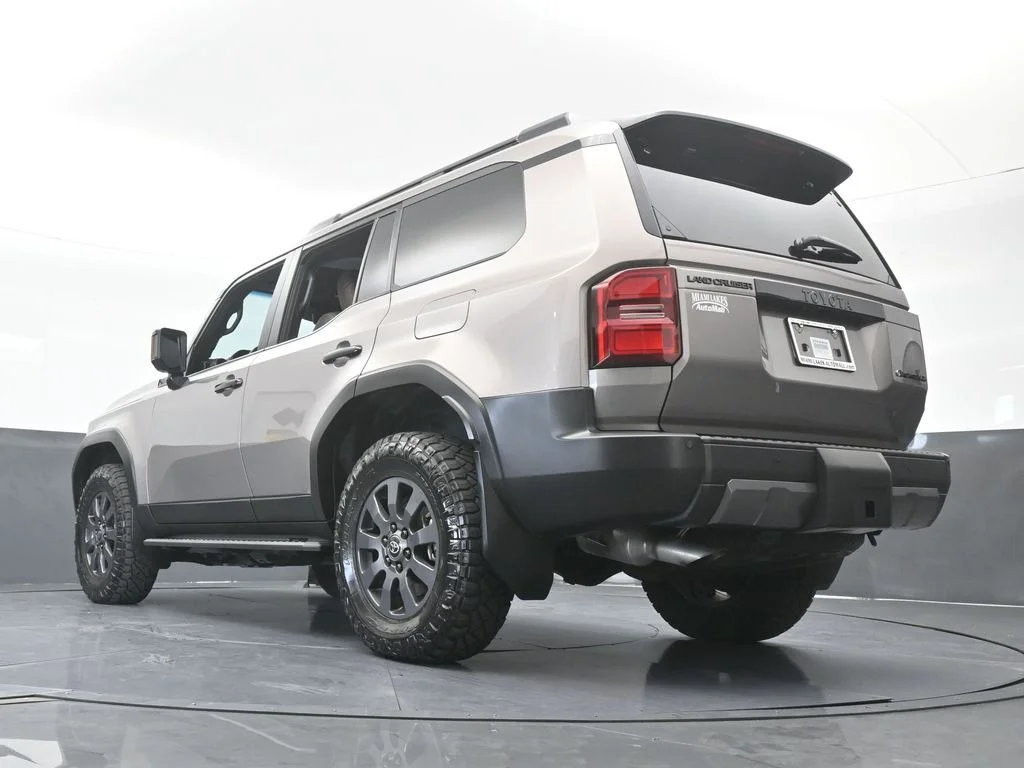 Used 2025 Meteor Toyota Base image 61
