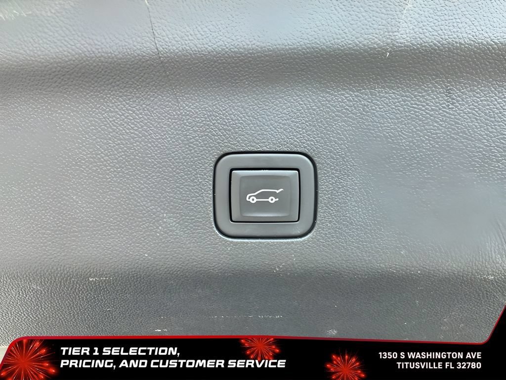 Used 2023 Empire Beige Metallic Chevrolet Z71 image 27