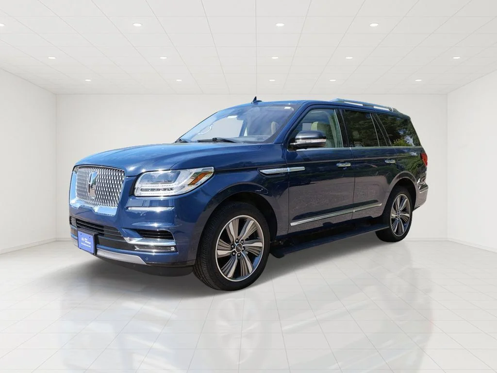 Used 2019 Lincoln Navigator Reserve with VIN 5LMJJ2LT0KEL26320 for sale in White Bear Lake, Minnesota