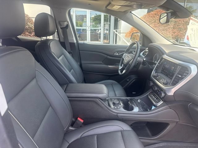 Used 2023 ULTRA BLUE METALLIC GMC SLT image 29