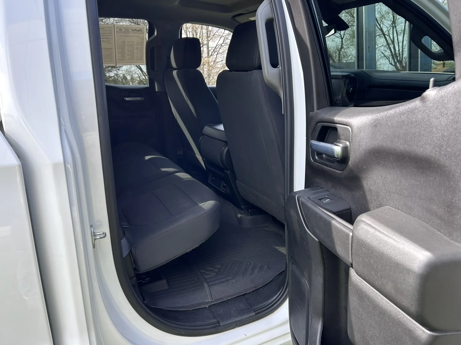Used 2020 WHITE Chevrolet Custom Trail Boss image 8