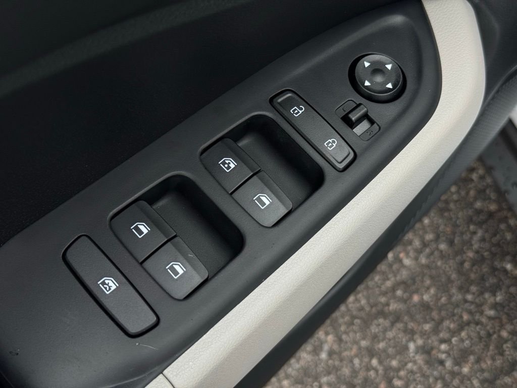 2026 Hyundai Venue SEL - Photo 21