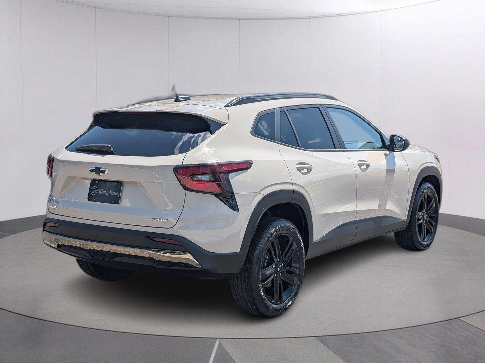 New 2026 White Sands Chevrolet ACTIV image 5