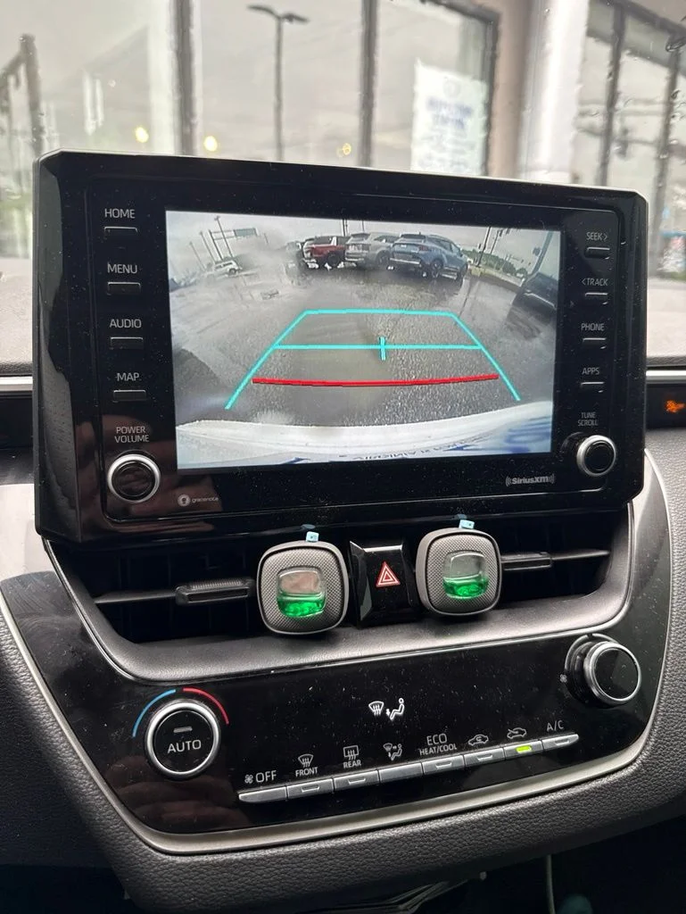 Used 2022 White Toyota LE image 7