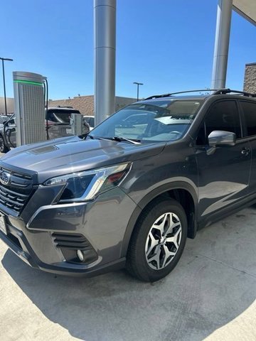 2023 Subaru Forester Premium