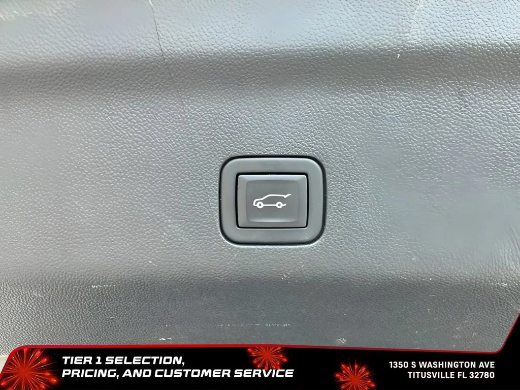 Used 2023 Empire Beige Metallic Chevrolet Z71 image 27