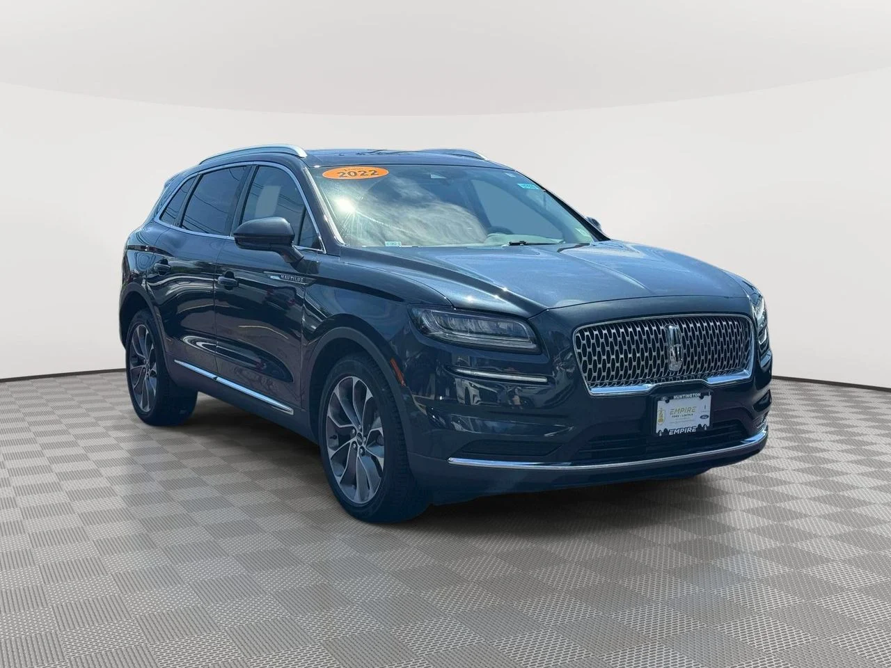 Used 2022 Flight Blue Metallic Clearcoat Lincoln Reserve image 1