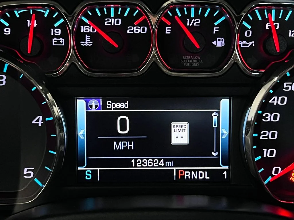 Used 2019 Onyx Black GMC SLT image 20