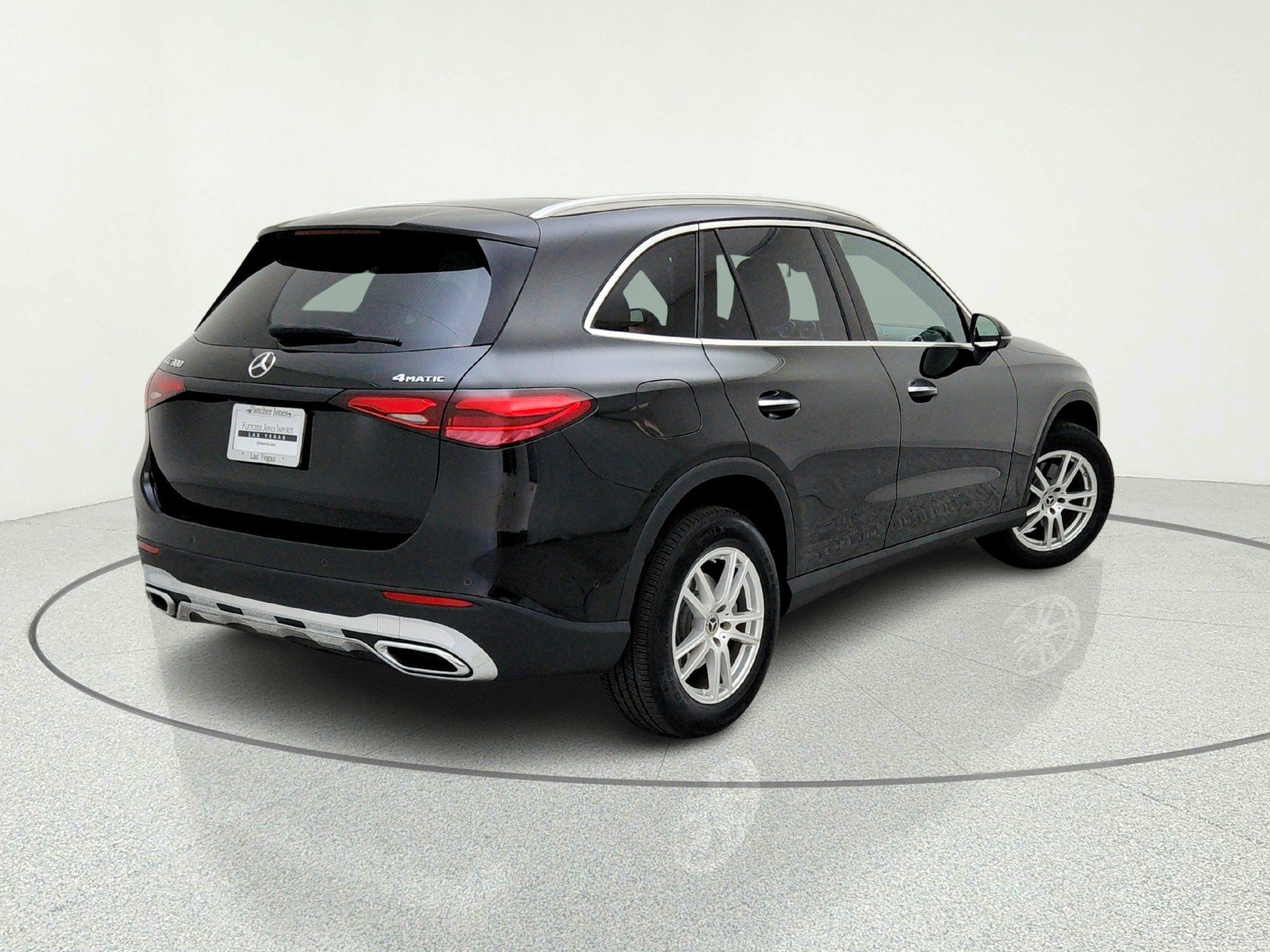 Certified Used 2023 Black Mercedes-Benz GLC 300 image 9