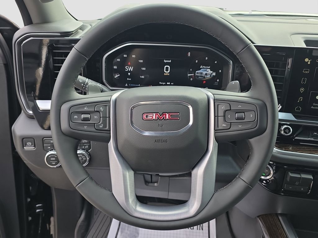 New 2026 Onyx Black GMC Elevation image 9