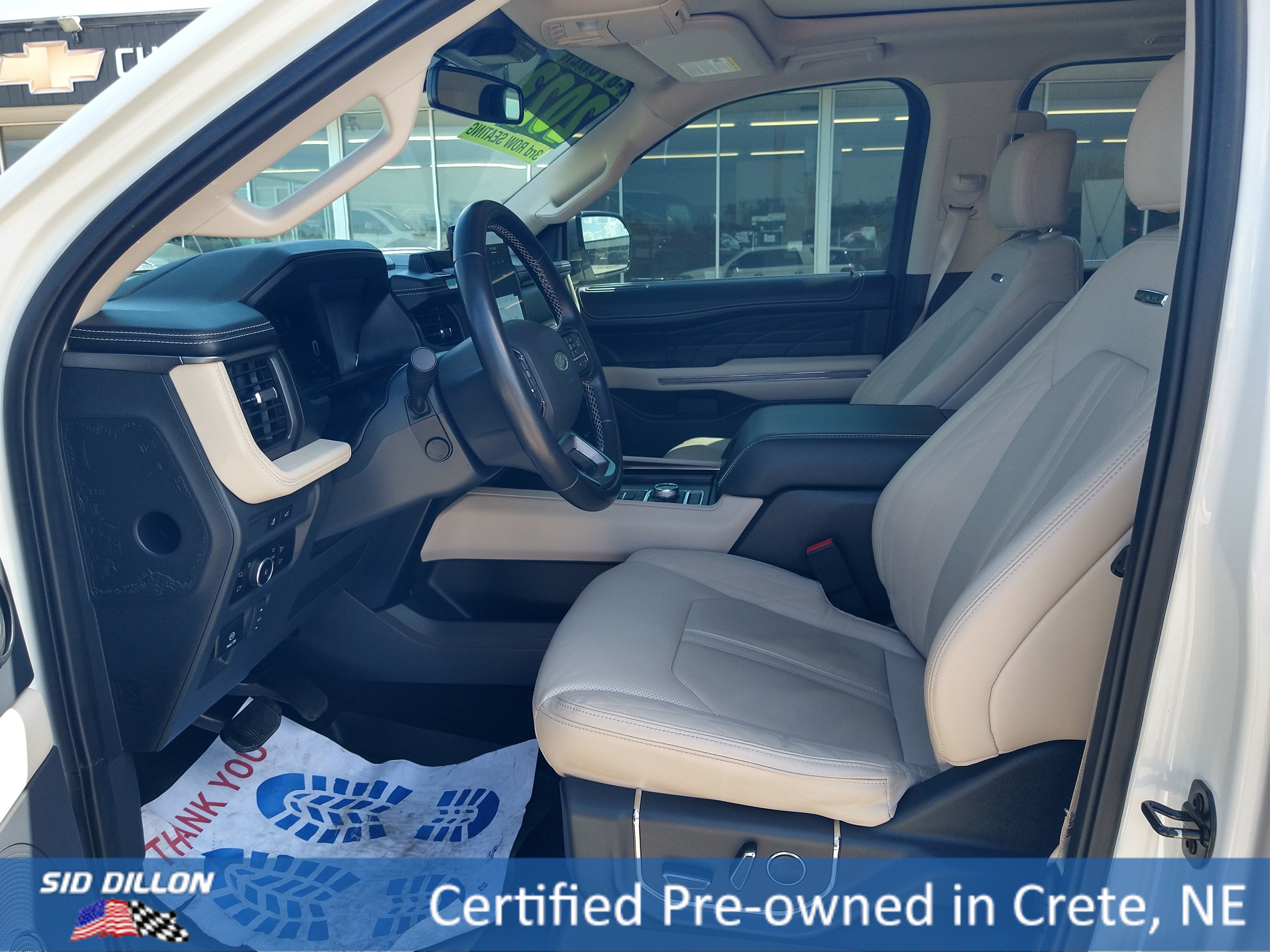 Certified Used 2023 Star White Metallic Tri-Coat Ford Platinum image 3