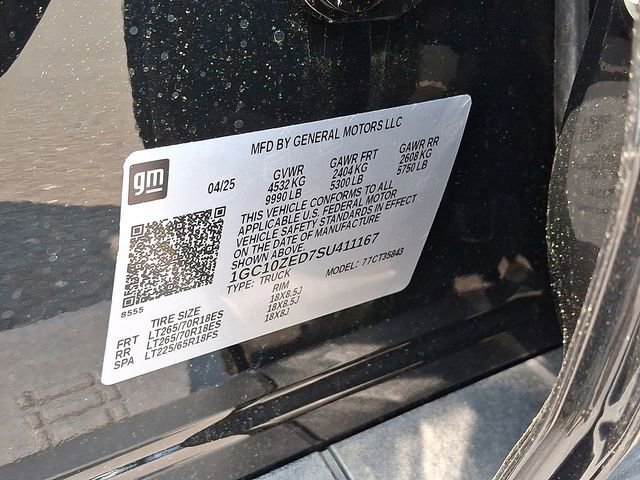 2025 Chevrolet Silverado EV LT - Photo 18