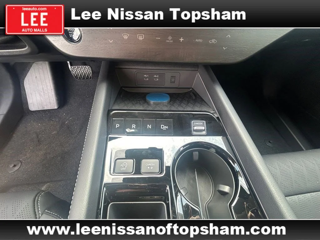 New 2026 Aurora Blue Pearl Metallic/Super Black Nissan Platinum image 11