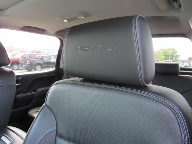 Certified Used 2018 ONYX BLACK GMC Denali image 16