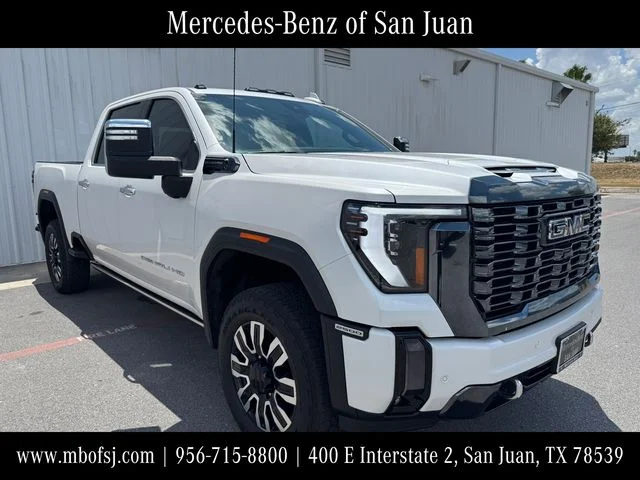 Used 2024 White Frost Tricoat GMC Denali Ultimate image 1