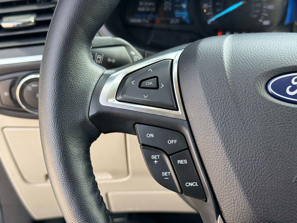 Used 2022 Silver Ford Titanium image 31