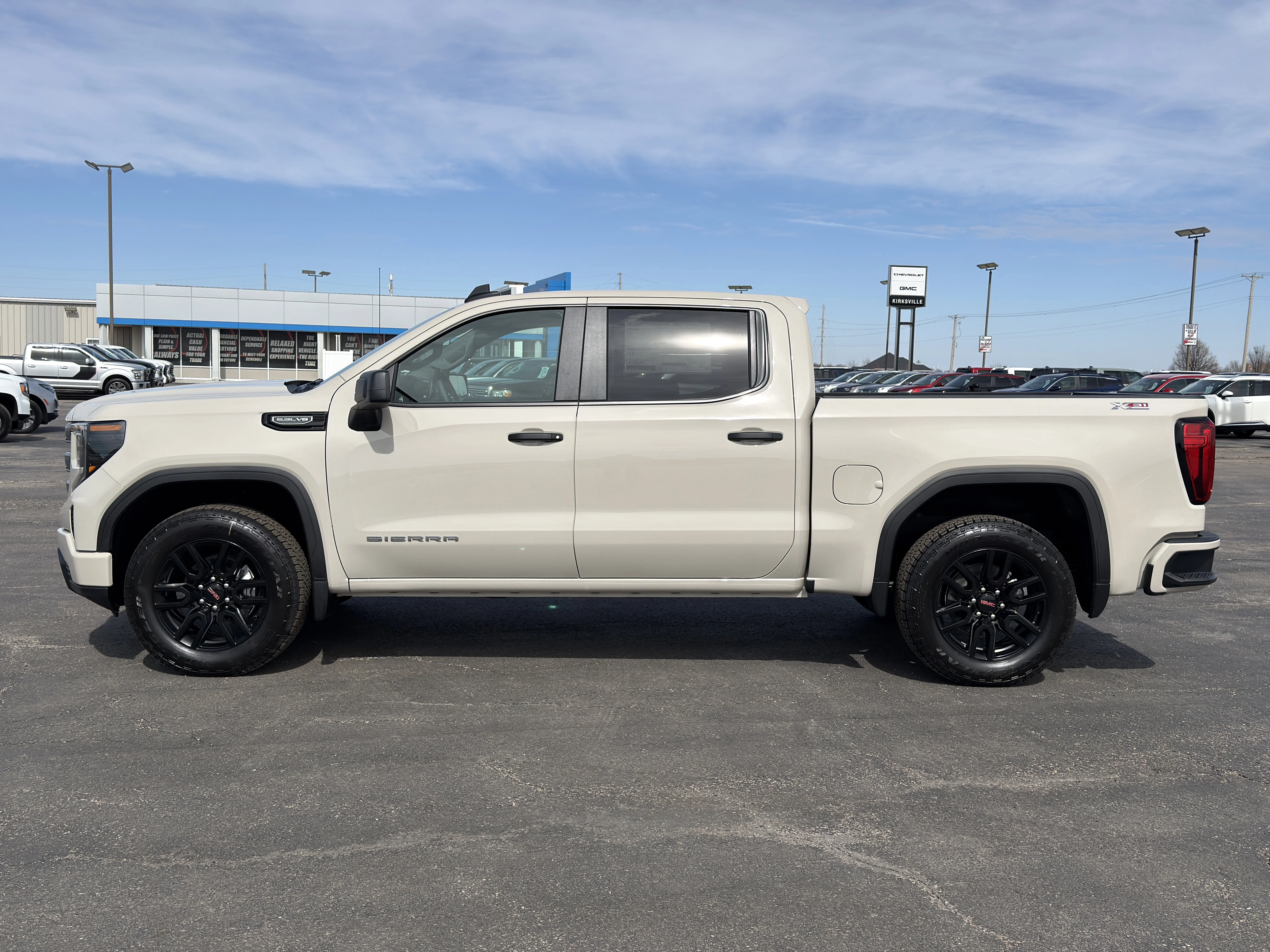 2026 GMC Sierra 1500 Pro - Photo 8