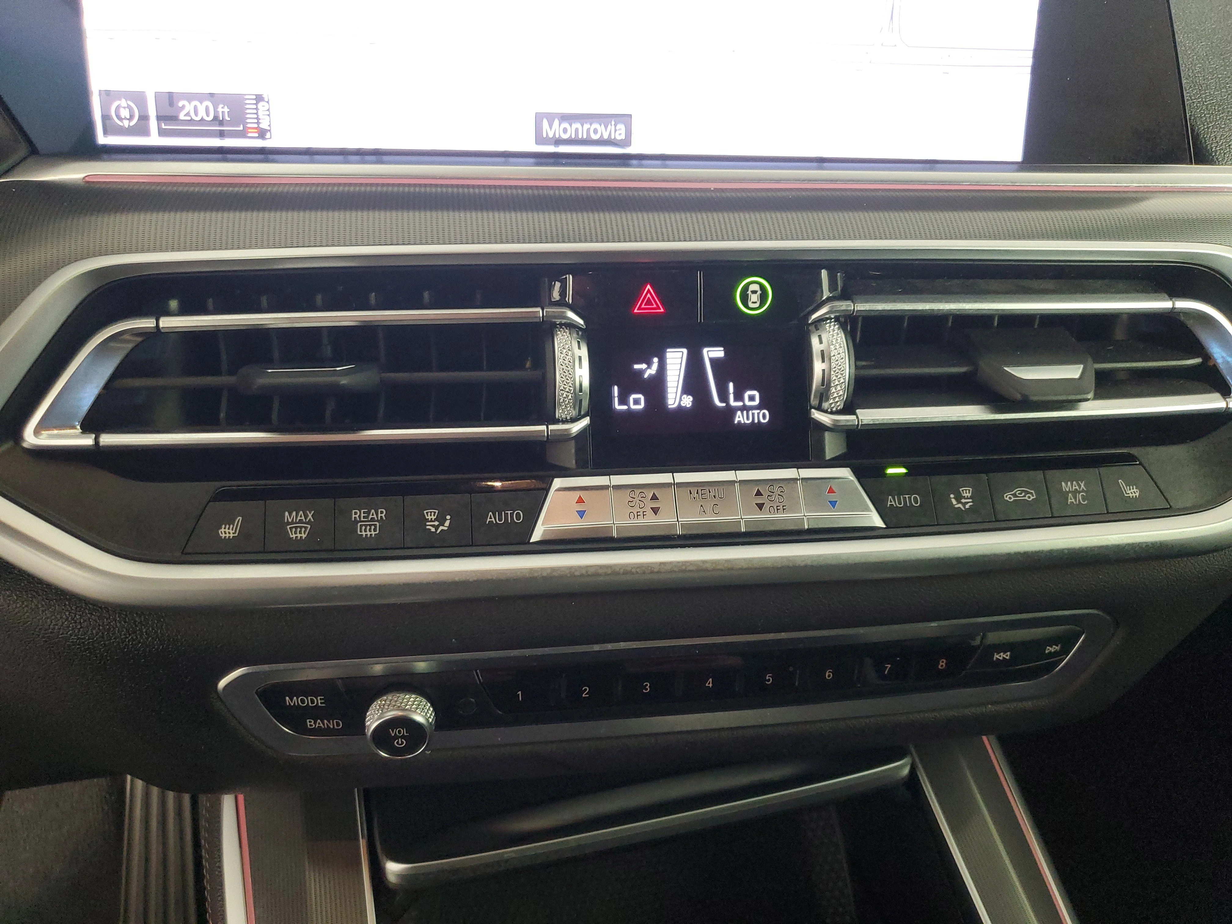 Used 2019 Arctic Gray Metallic BMW xDrive40i image 22