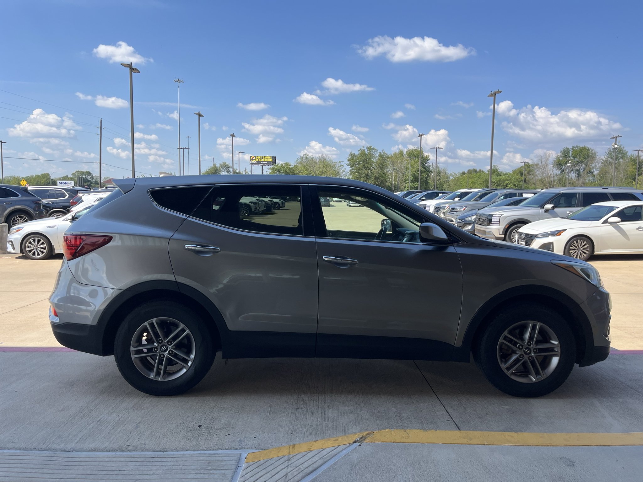 Used 2017 Mineral Gray Hyundai 2.4L image 5