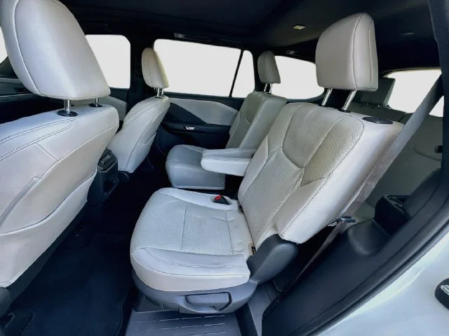 Used 2024 Pearl Lexus TX 350 Premium image 23