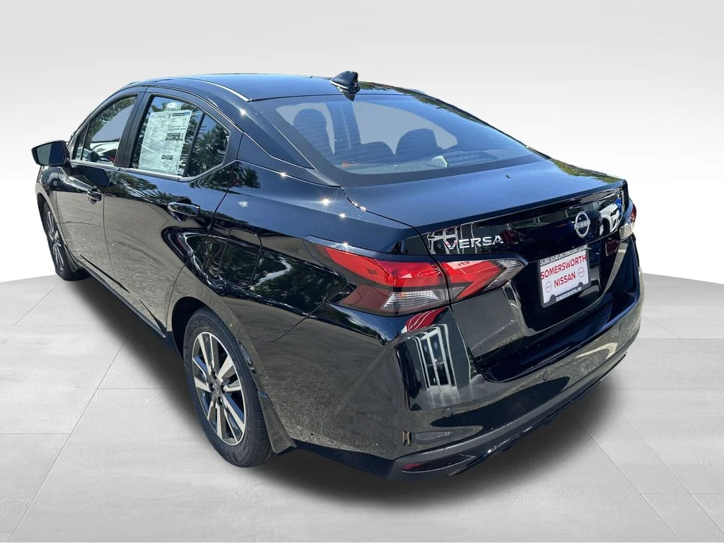 2025 Nissan Versa Sedan SV - Photo 7