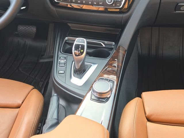 Used 2017 Black BMW xDrive image 25