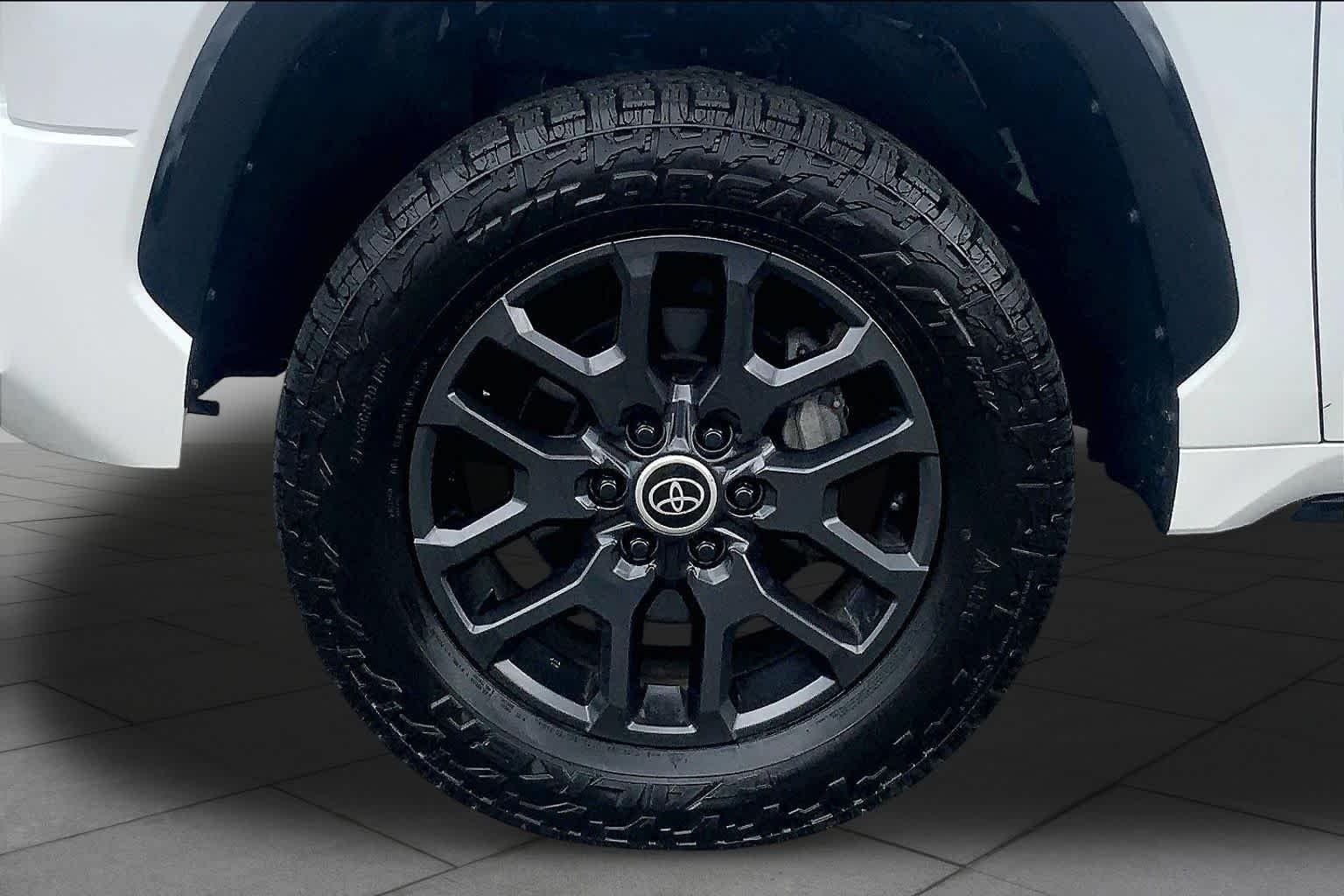 Used 2024 Wind Chill Pearl Toyota Platinum Hybrid image 11