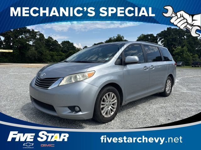 2013 Toyota Sienna XLE