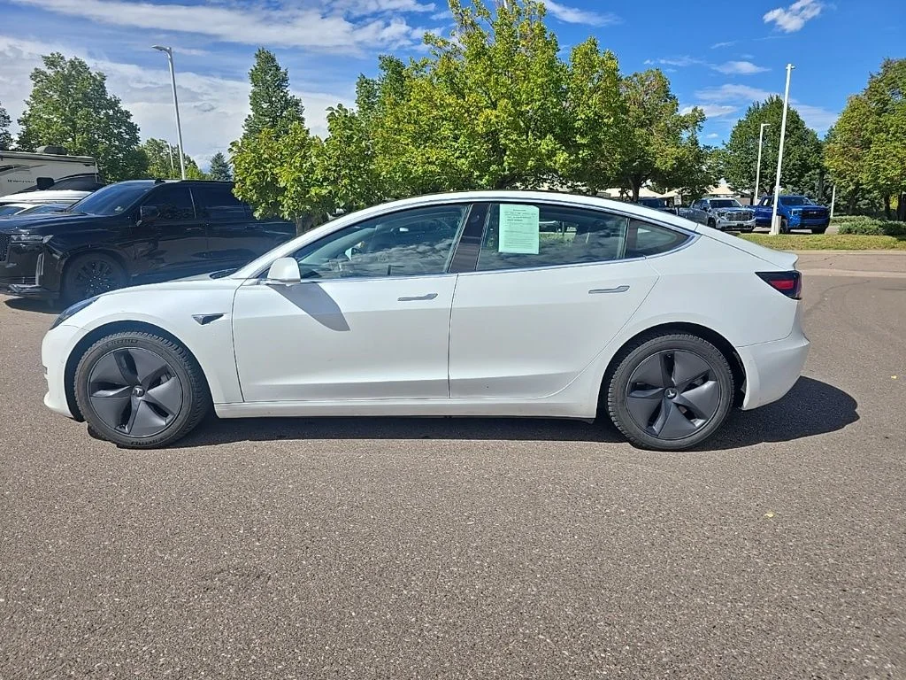 Used 2020 Pearl White Multi-Coat Tesla Long Range image 2