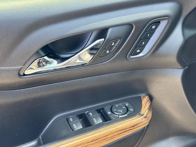 2019 GMC Acadia Denali - Photo 18