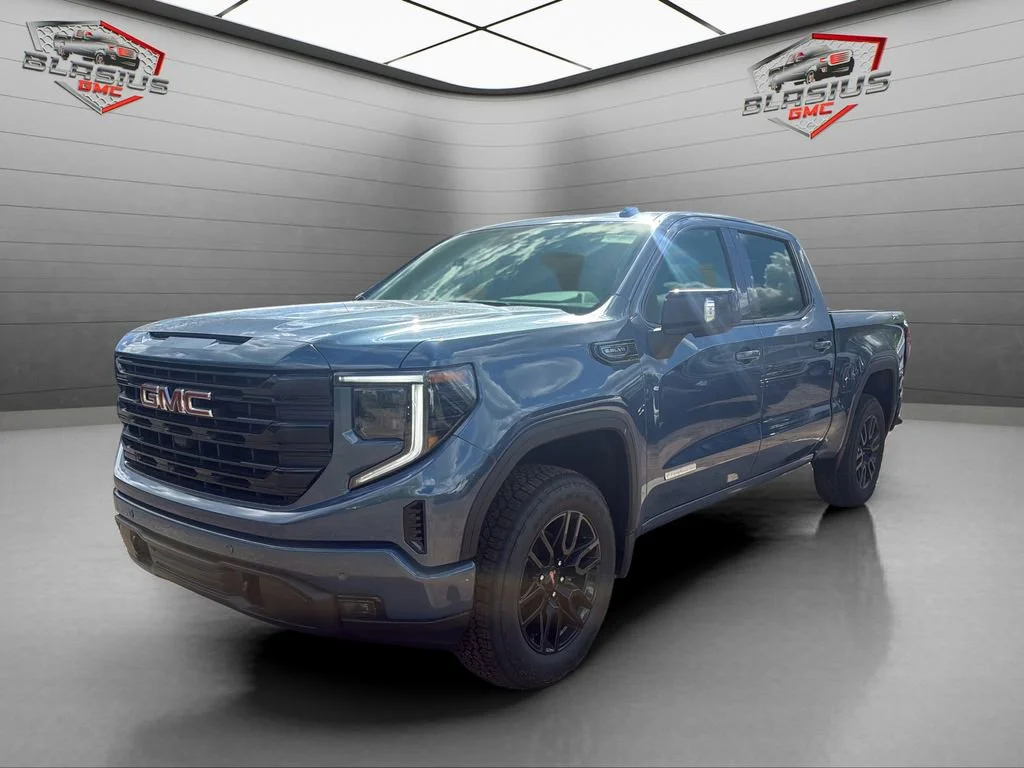 2026 GMC Sierra 4WD Crew Cab Short Box Elevation's photo
