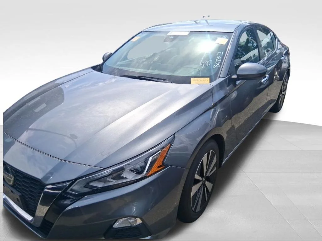 Used 2022 Gray Nissan 2.5 SV image 19