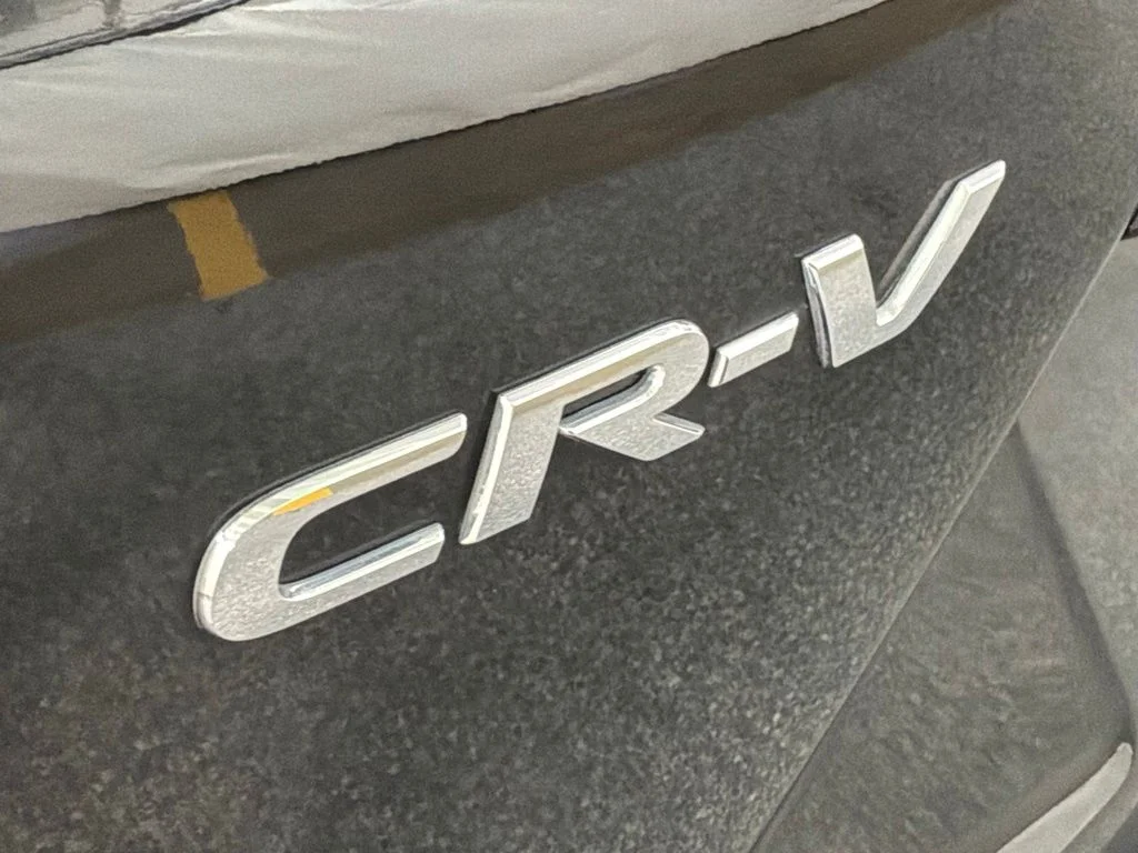 Certified Used 2021 Crystal Black Pearl Honda AWD SE image 25
