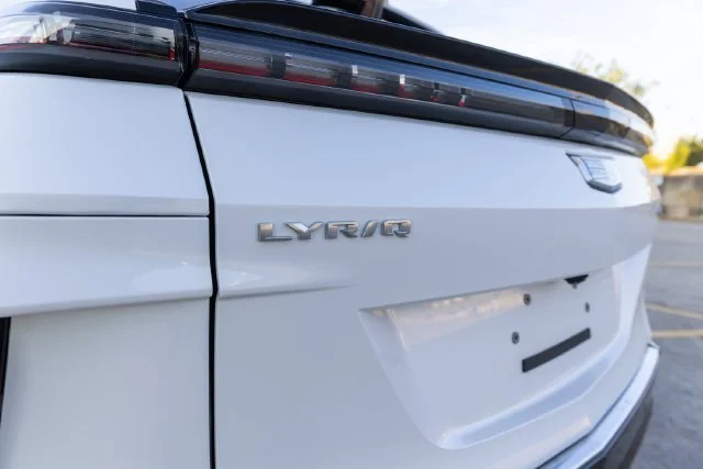 New 2025 Crystal White Tricoat Cadillac Luxury 1 image 9