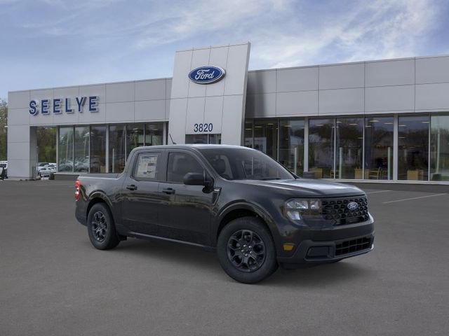 New 2025 Black Ford XLT image 7